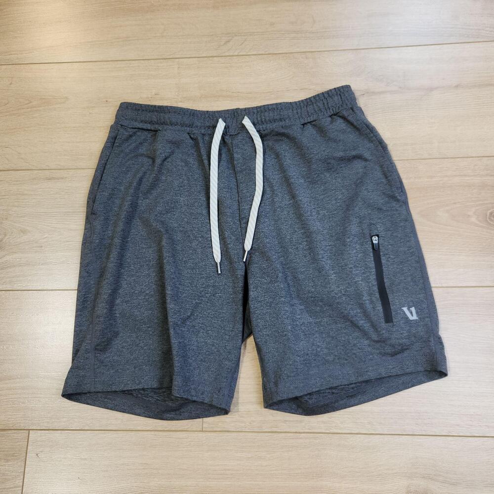 Vuori Sunday Performance Shorts Mens Medium Gray Knit Zip Pockets Athletic Gym